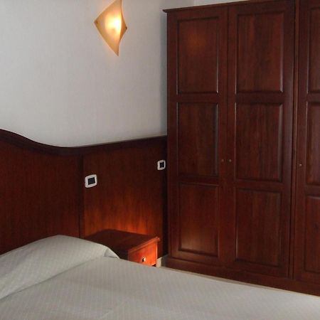 Hotel Stella Del Sud Calasetta Ngoại thất bức ảnh